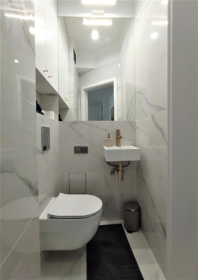Mki Apartments - Warsaw City Center B&B Chmielna 73 C מראה חיצוני תמונה